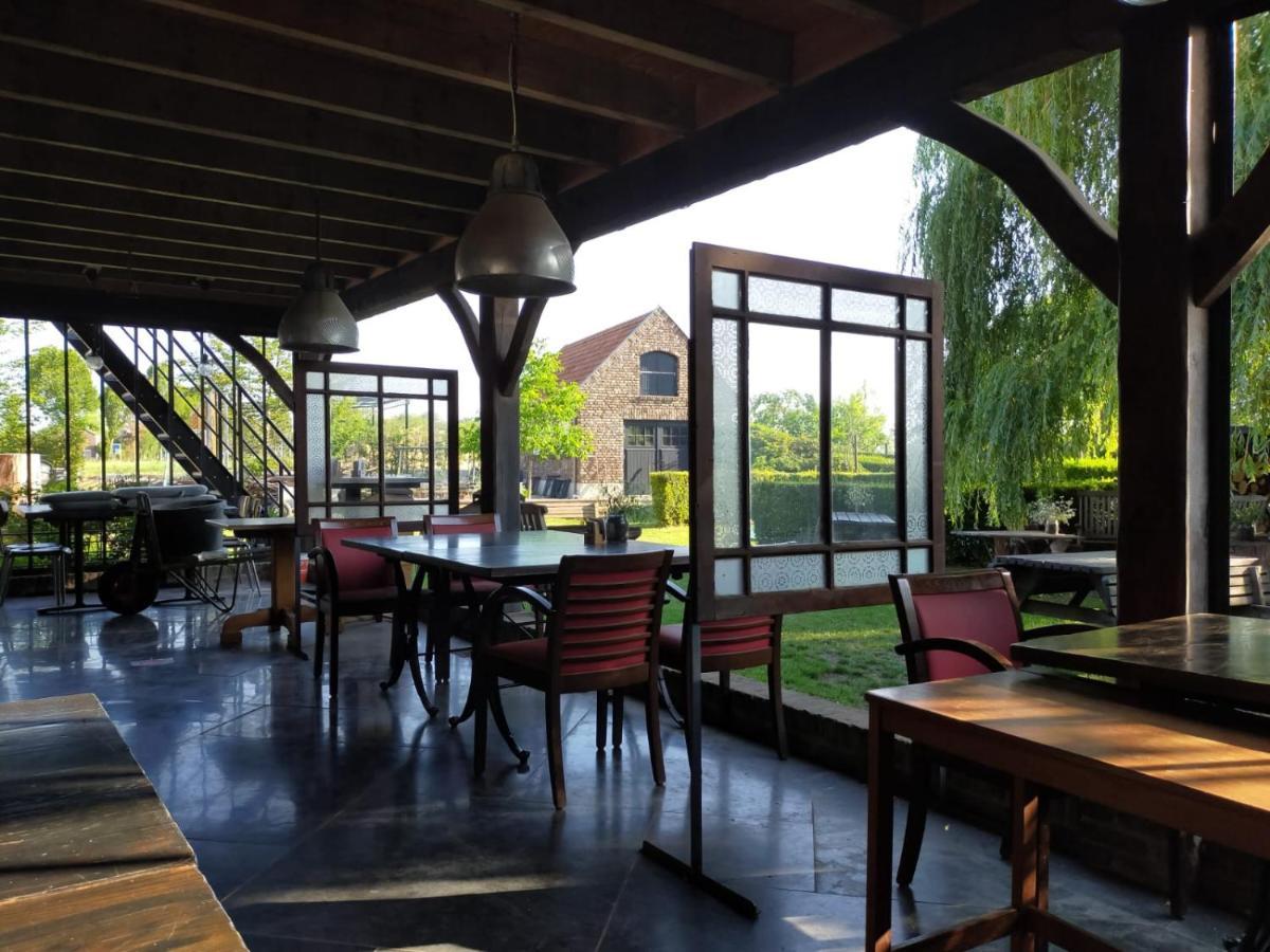 Aan De Molenberg Bed & Breakfast Broekhuizen  ภายนอก รูปภาพ