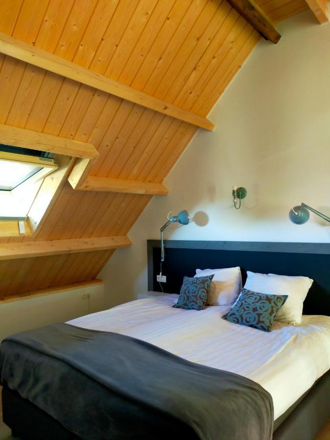 Aan De Molenberg Bed & Breakfast Broekhuizen  ภายนอก รูปภาพ
