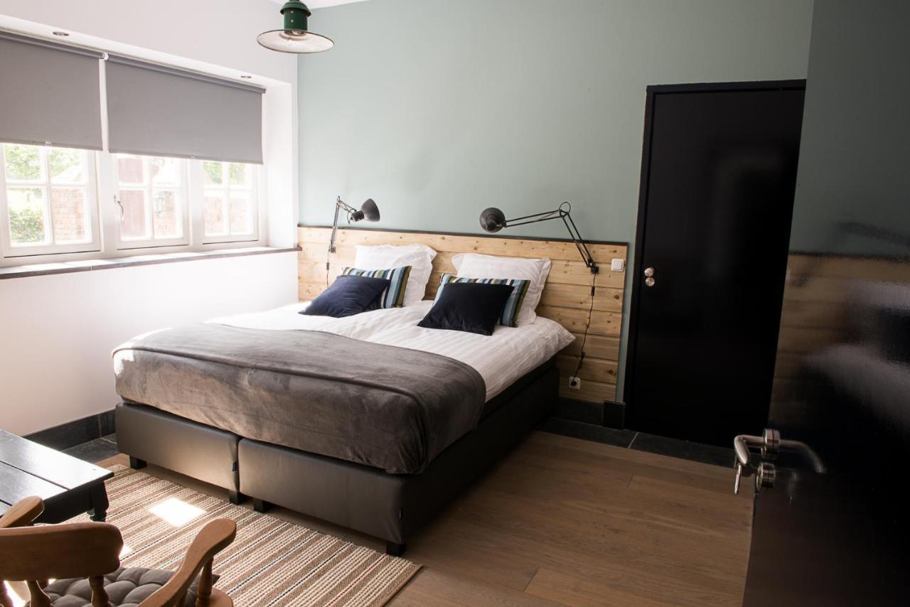 Aan De Molenberg Bed & Breakfast Broekhuizen  ภายนอก รูปภาพ